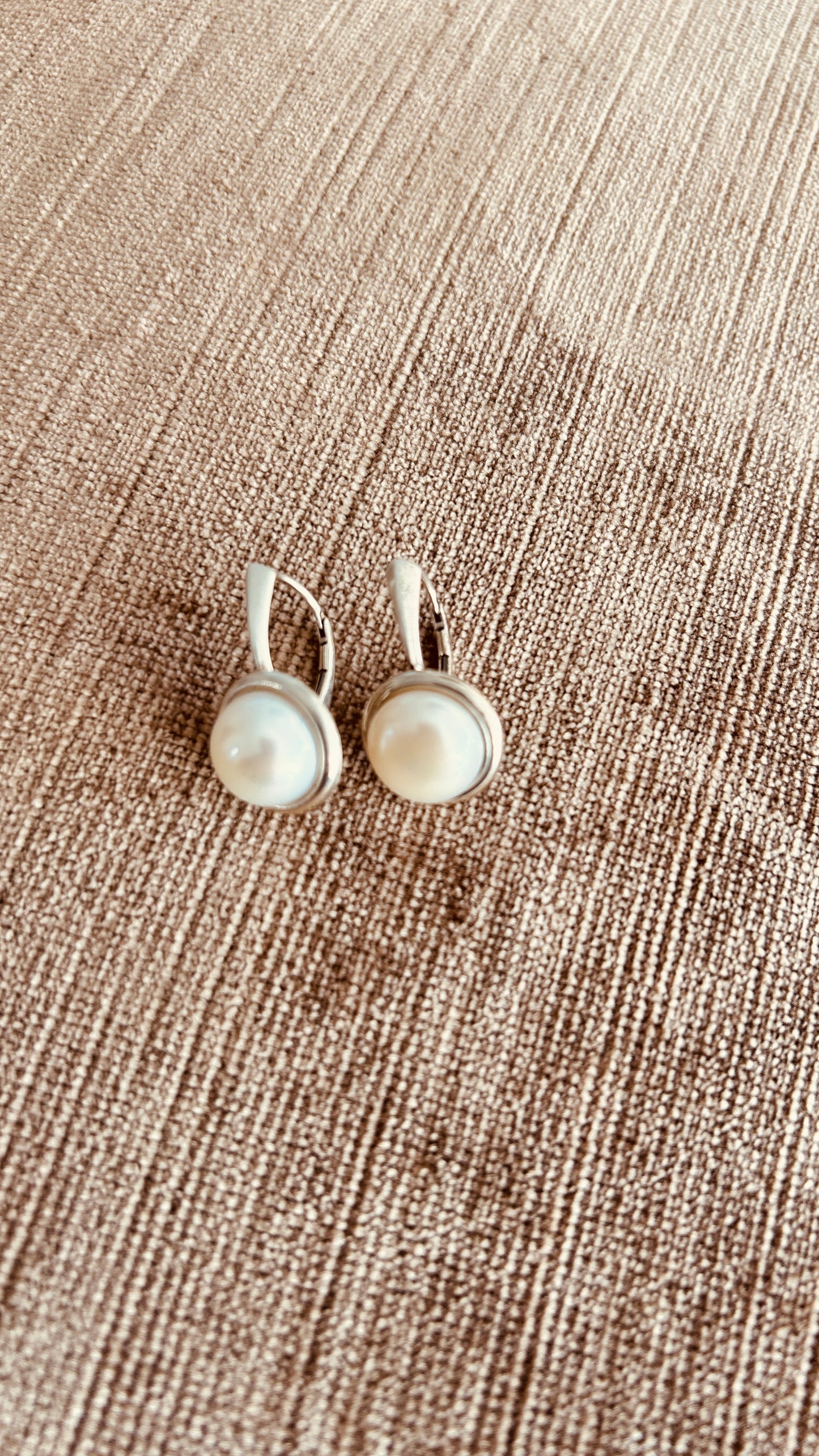 10mm Freshwater Pearl Drop Earrings on 925 Solid Silver
