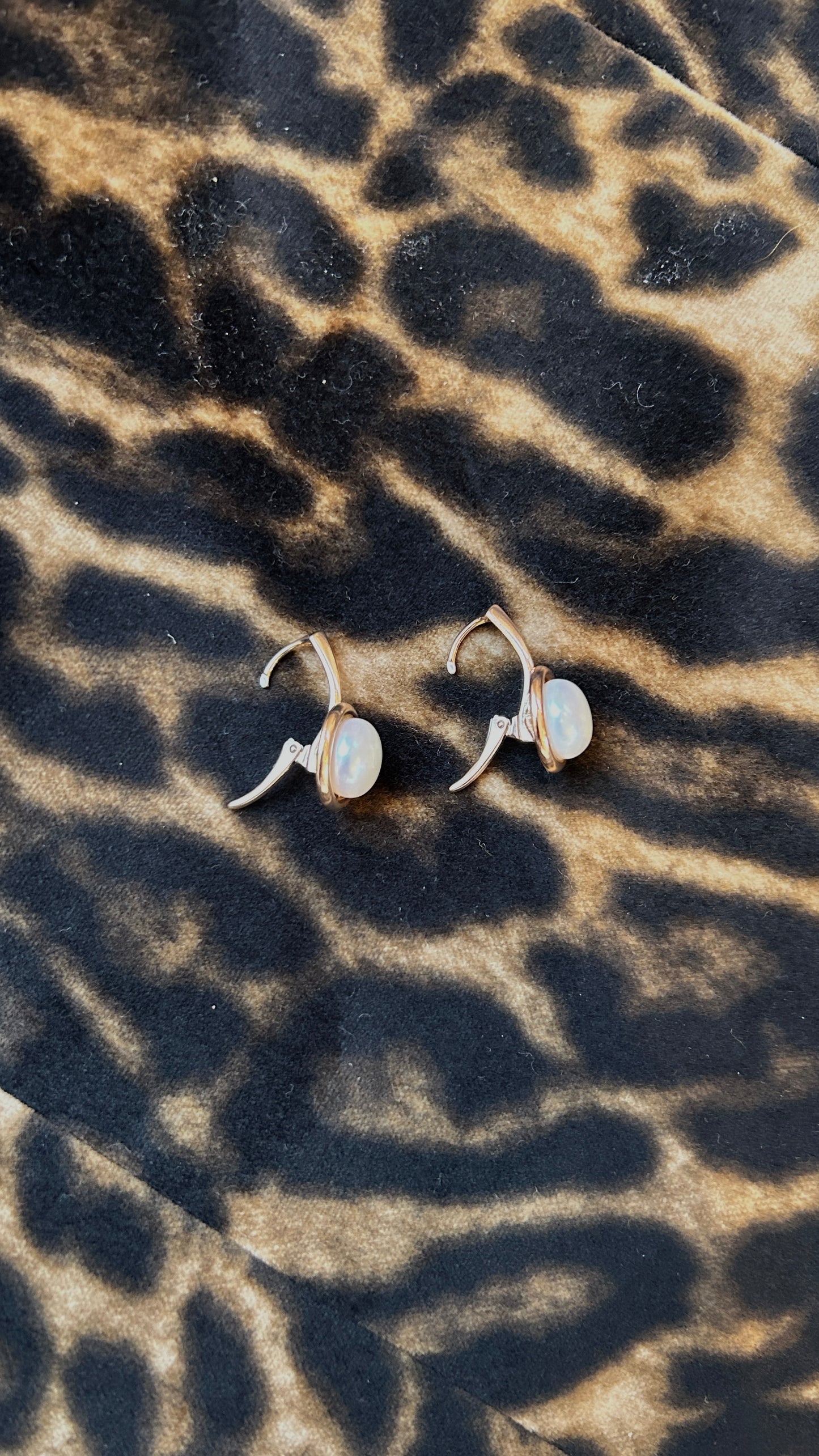 Rose Gold Pearl Drop Cabochon Earrings