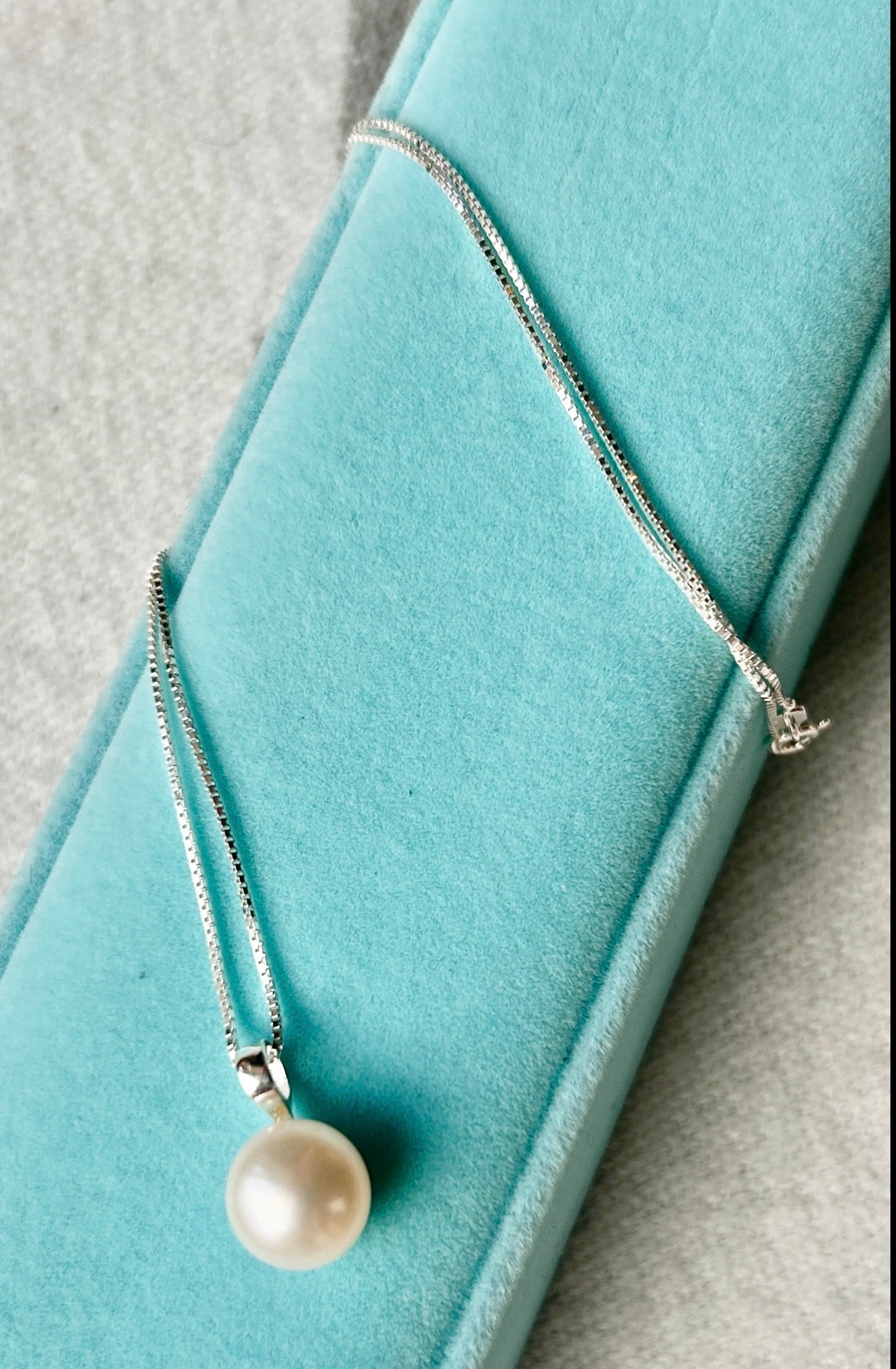 NEW SILVER Cabochon Freshwater Pearl Pendant Necklace