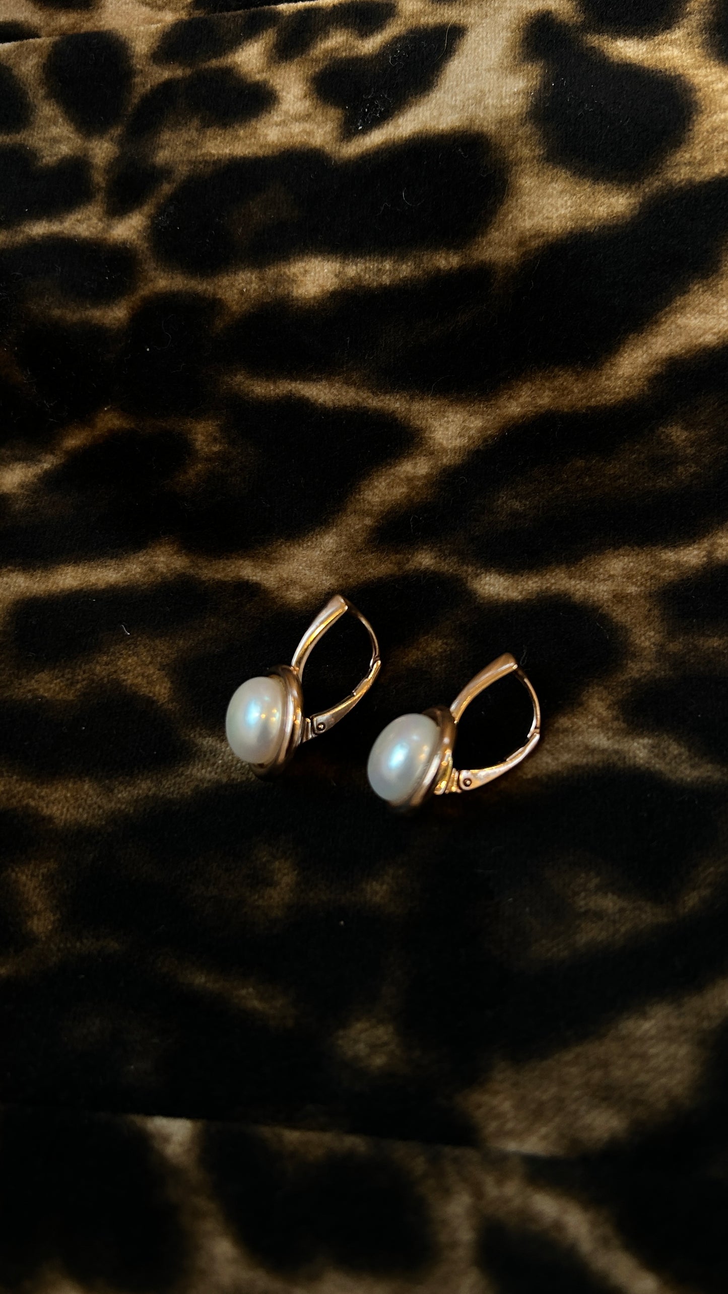 Rose Gold Pearl Drop Cabochon Earrings