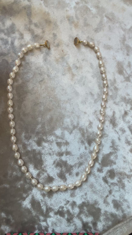 LOVE Bouton Pearl Necklace